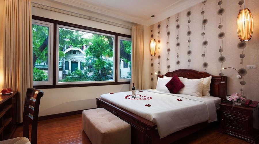 Hanoi Golden Moon Hotel