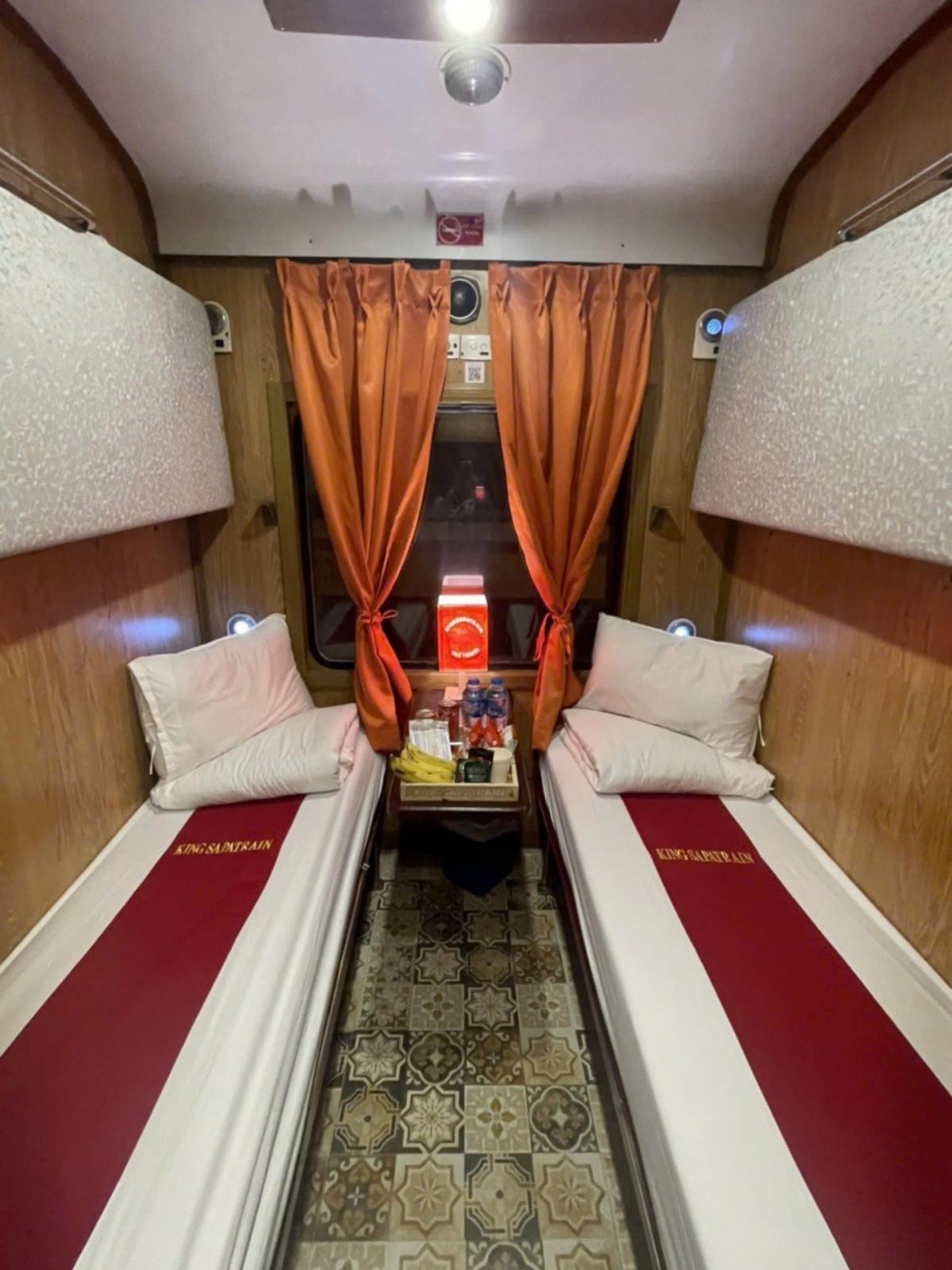 Train ticket Hanoi - Sapa/ Sapa - Hanoi